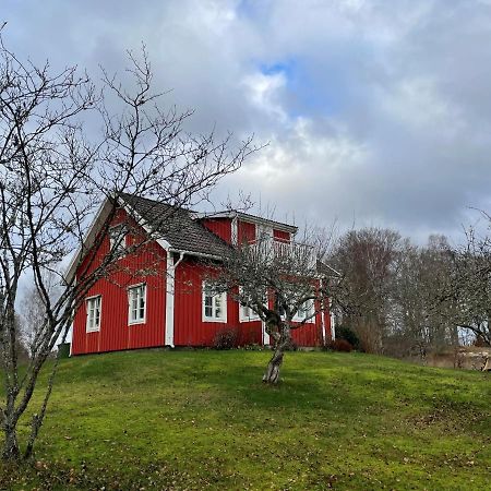 Naturnaera Hus Utanfoer Reftele Naerhet Till Isaberg Och High Chaparral Villa Luaran gambar